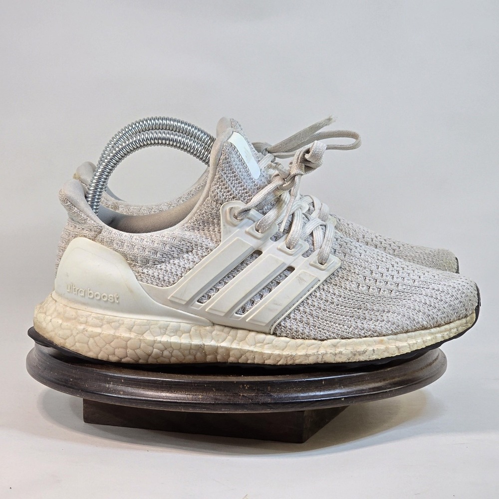 Adidas Ultraboost Shoes Womens Size 6 Running FY9122 Continental Sneakers